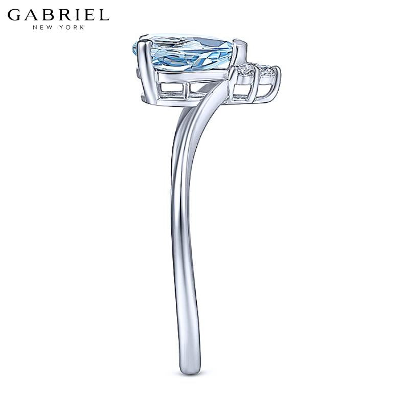 14KW 0.03ctw Natural Diamond & Blue Topaz Ring