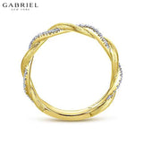 14KY 0.20ctw Natural Diamond Ring 3.2mm