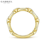 14KY 0.10ctw Natural Diamond Ring 5.8mm