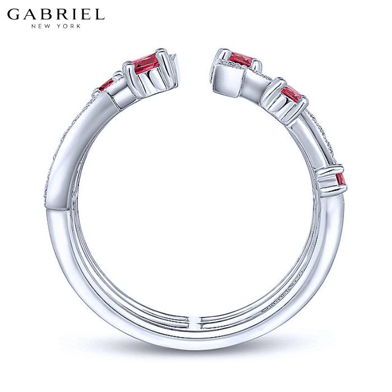 14KW 0.28ctw Natural Diamond and Red Stone Ring