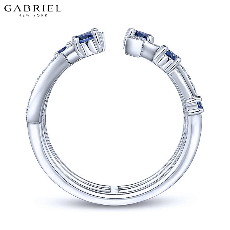 14KW 0.28ctw Natural Diamond and Blue Sapphire Ring